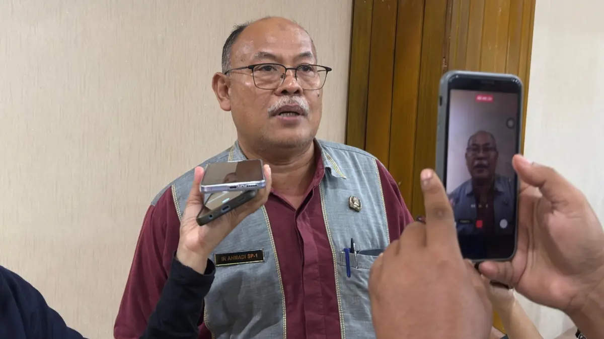 Kepala Biro Organisasi Setda NTB Ahmadi. (YUYUN/LOMBOK POST)