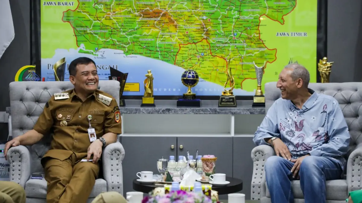 Gubernur Jawa Tengah Ahmad Luthfi saat menerima perwakilan E3i ASEAN Medhat Omran, Senin (3/8).