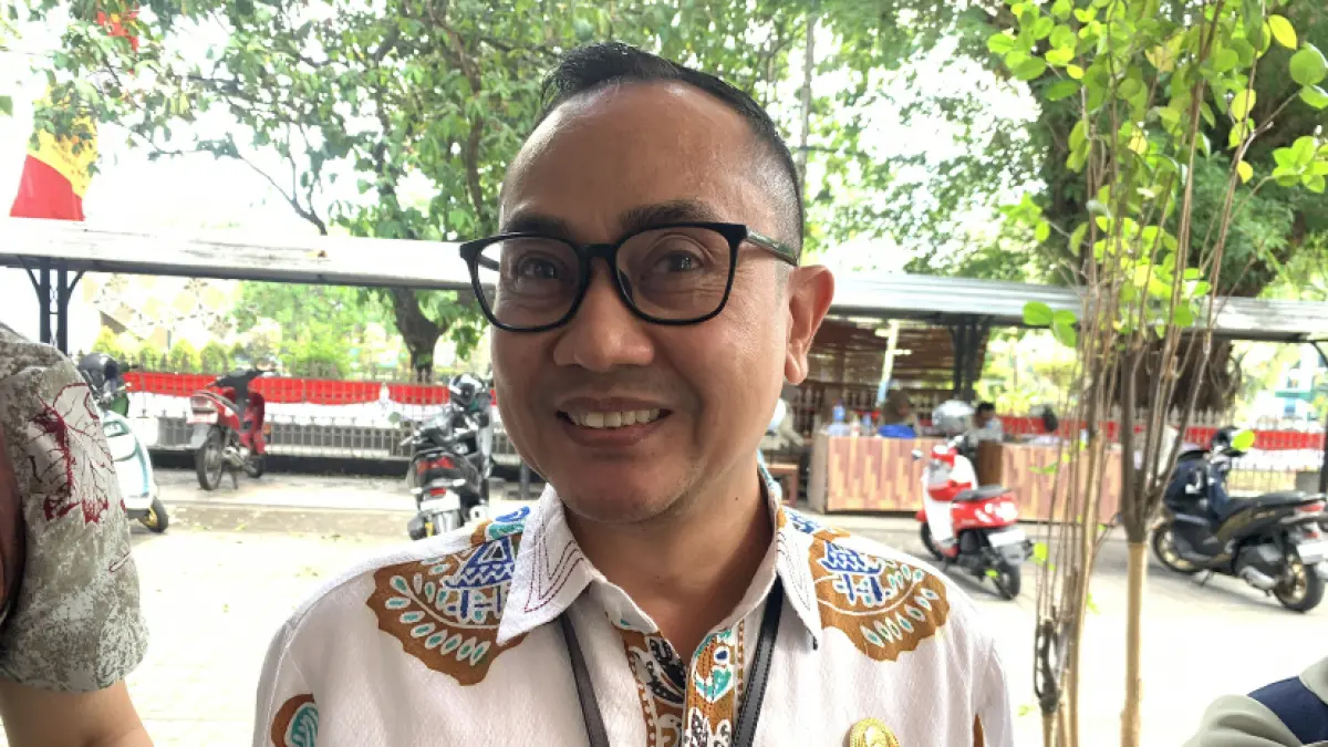 Kepala Dinas Kesehatan Kota Mataram Emirald Isfihan 