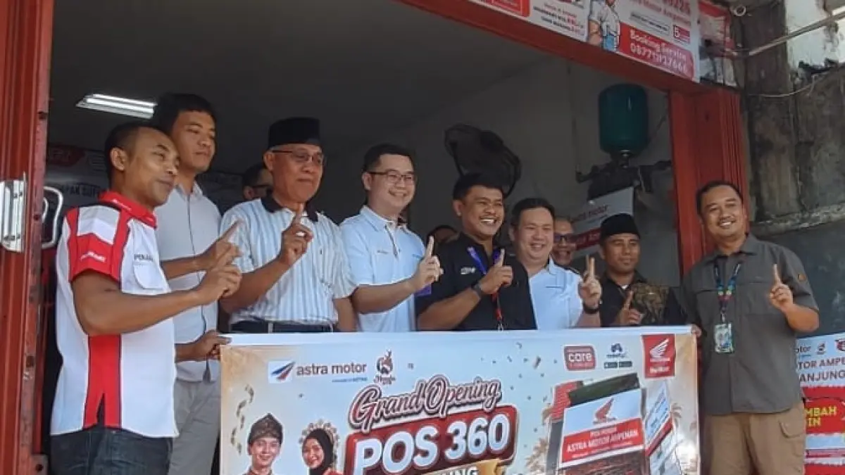 PERKUAT LAYANAN: Suasana persmian Pos (POS) Honda Astra Motor Tanjung.