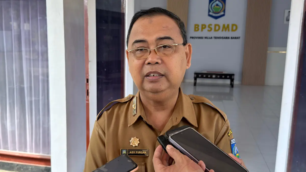Kepala Disnakertrans NTB Aidy Furqan. (YUYUN/LOMBOK POST)