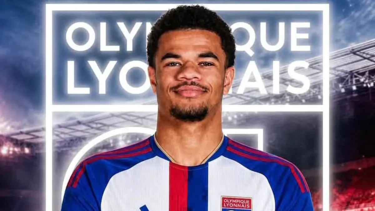 DONE DEAL: Bek sayap kanan AC Milan Zachary Athekame yang dipinjamkan ke Lyon. (Istimewa) 