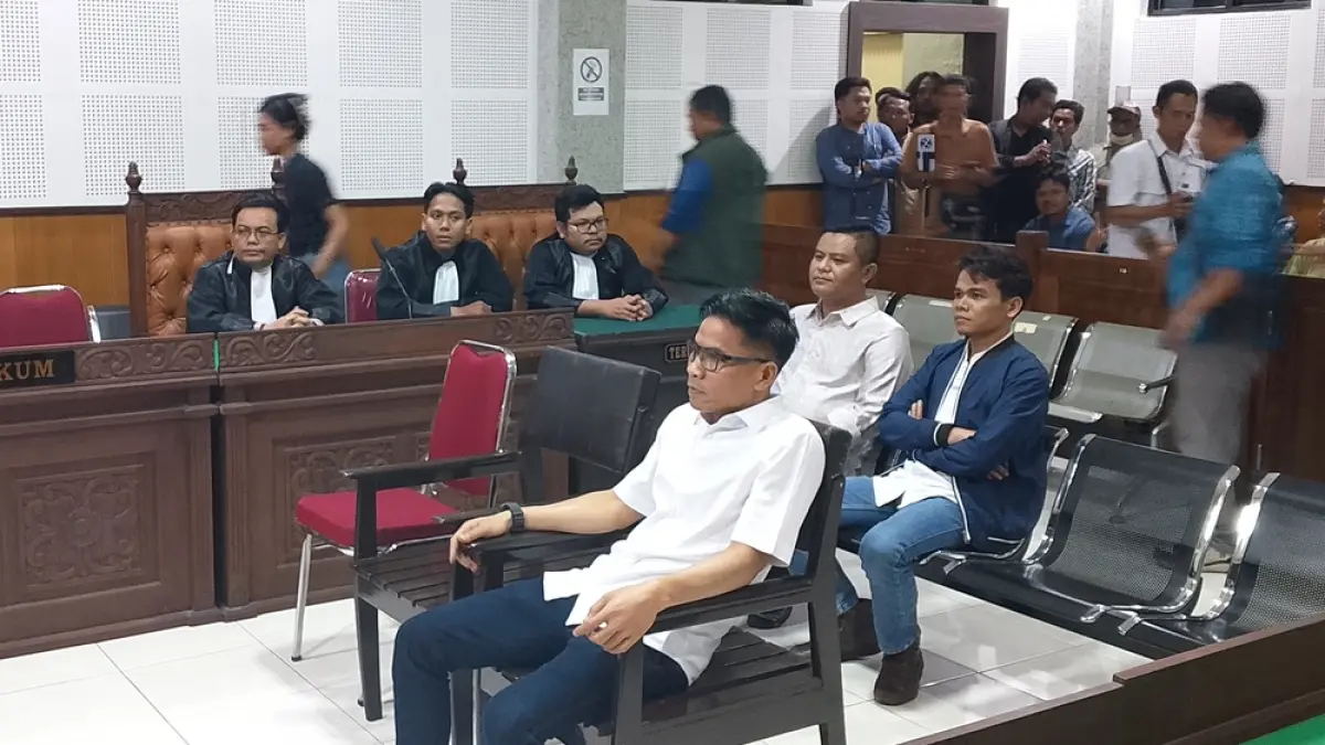 Tiga anggota DPRD NTB Hamdan Kasim, M Nashib Ikroman, dan Indra Jaya Usman menjalani sidang pembacaan putusan di Pengadilan Tipikor Mataram, beberapa hari lalu.