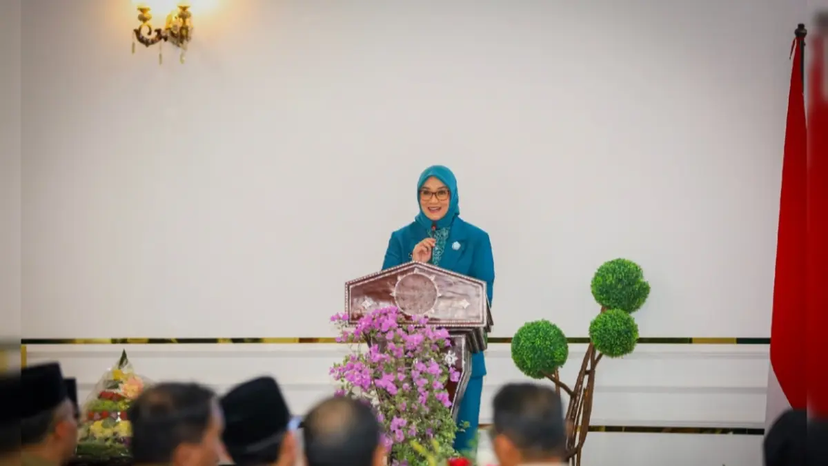 Ketua TP PKK Kota Mataram Kinnastri Mohan Roliskana saat menyampaikan sambutan.