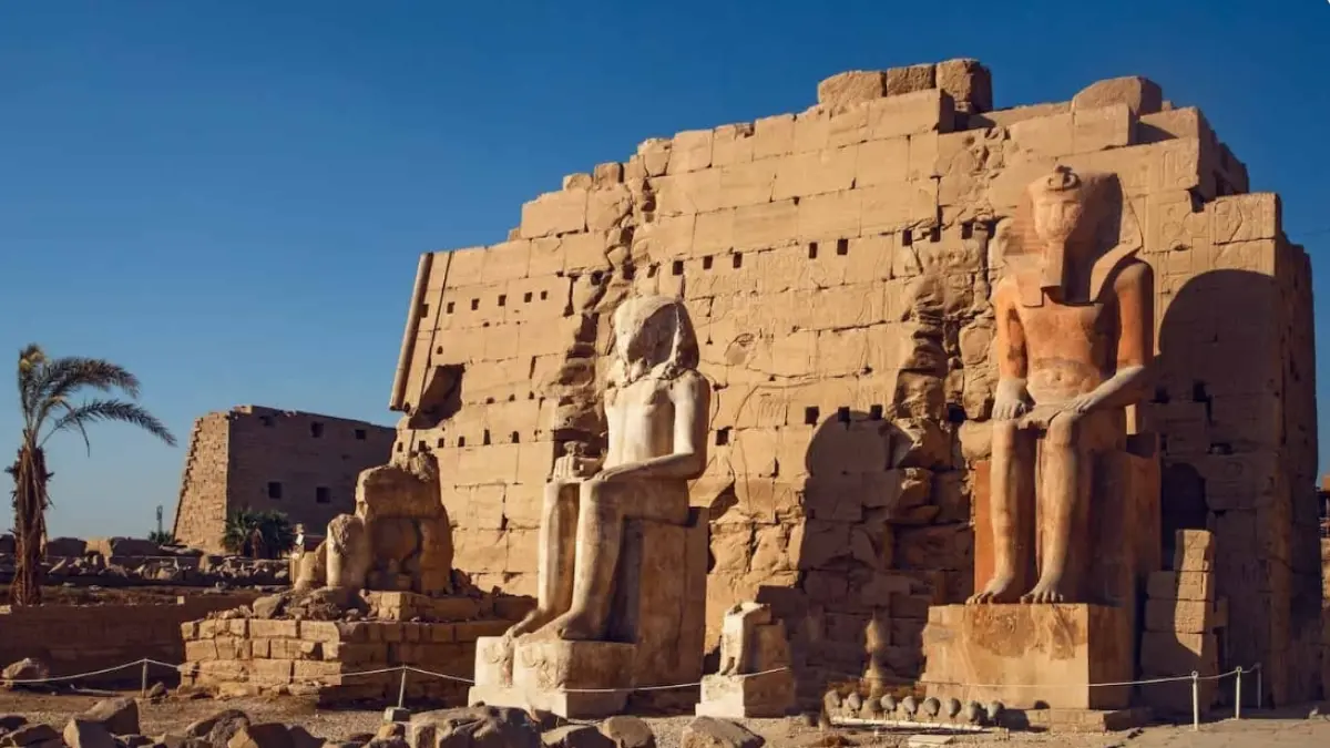 Kota Thebes, Mesir