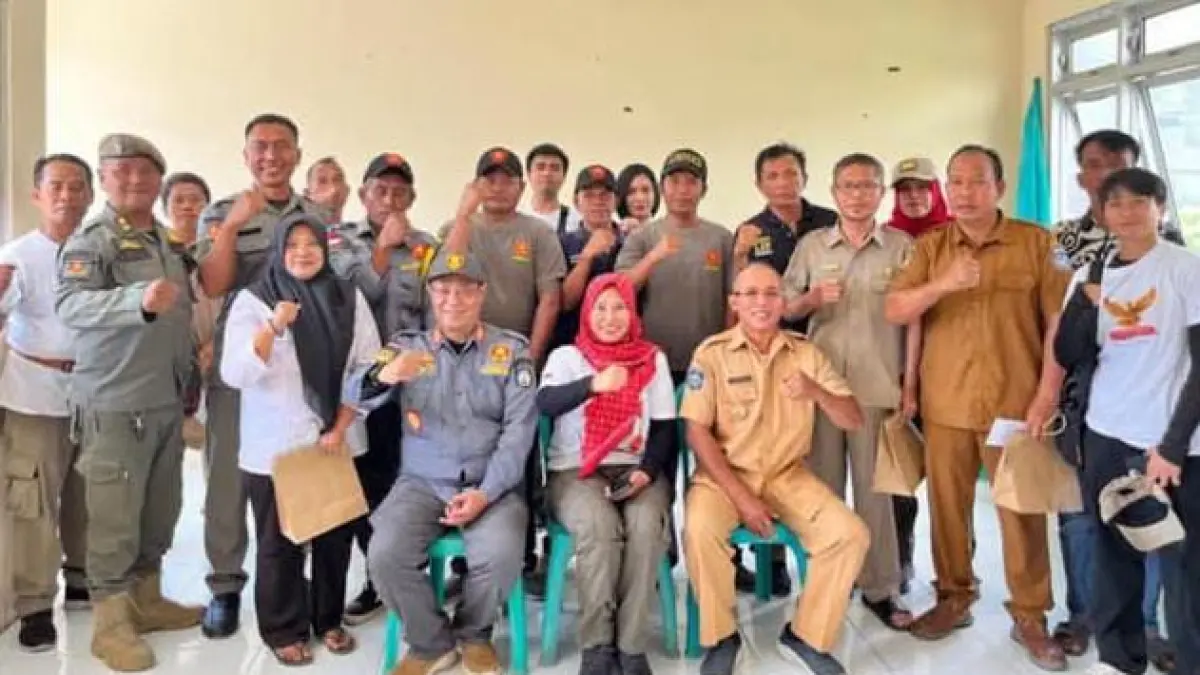 Satpol PP NTB dalam program Sambang Linmas yang digelar di Kantor Kelurahan Pagutan Timur, Kota Mataram, pada Selasa (11/8/2026).