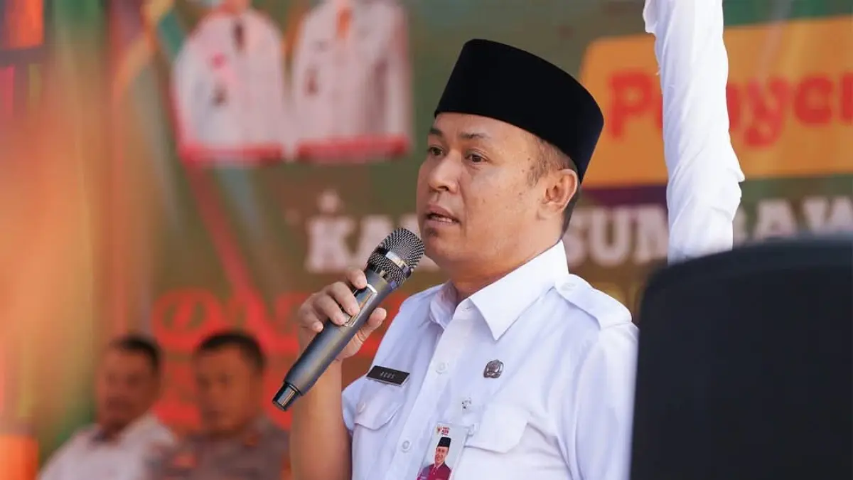 Kepala Dinas Dikbud Sumbawa Barat Agus.