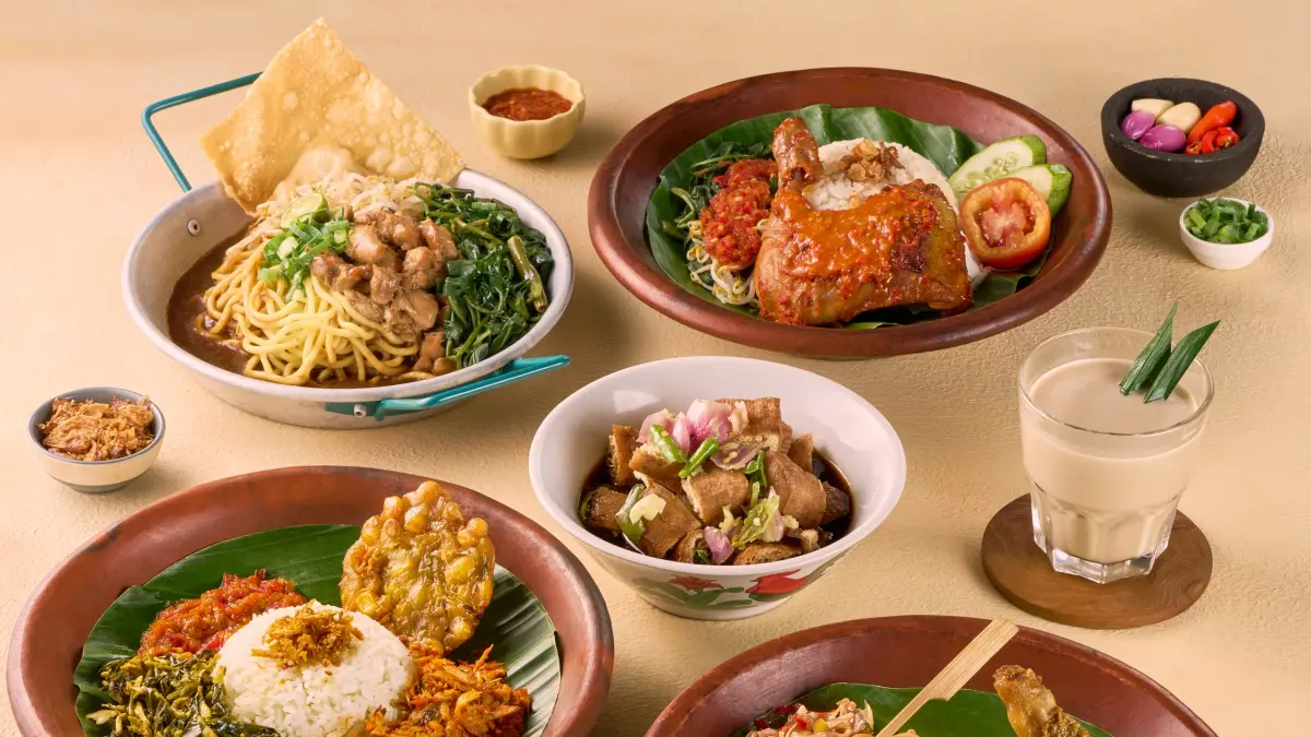 PESTA RASA NUSANTARA:  Deretan menu kuliner daerah yang hadir dalam Pesta Rasa Nusantara di The People