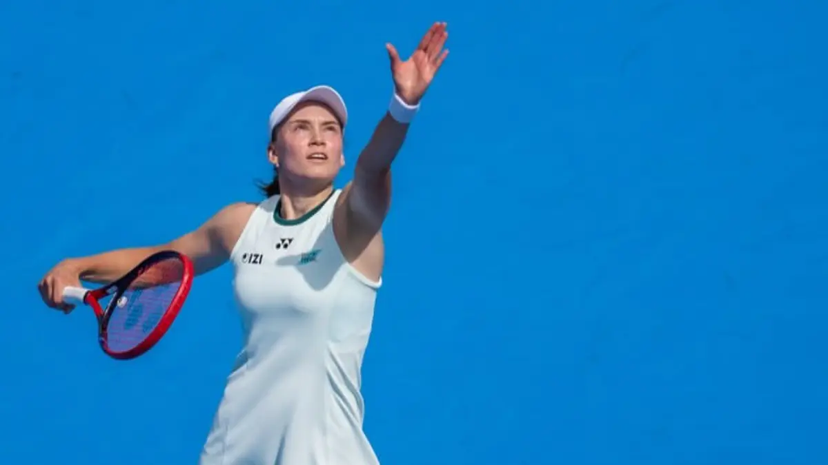 Elena Rybakina merebut posisi No. 1 Race to the WTA Finals 2026 usai final Toronto. Sabalenka dan Andreeva kini membuntuti. (Instagram WTA)
