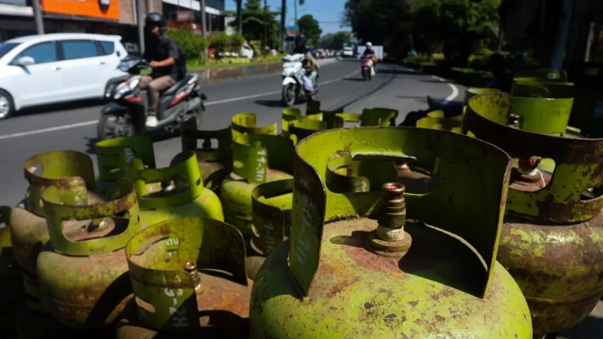 Dinas Perdagangan Kota Mataram memastikan stok elpiji 3 kg di Kota Mataram akan aman menjelang peringatan Maulid Nabi. 