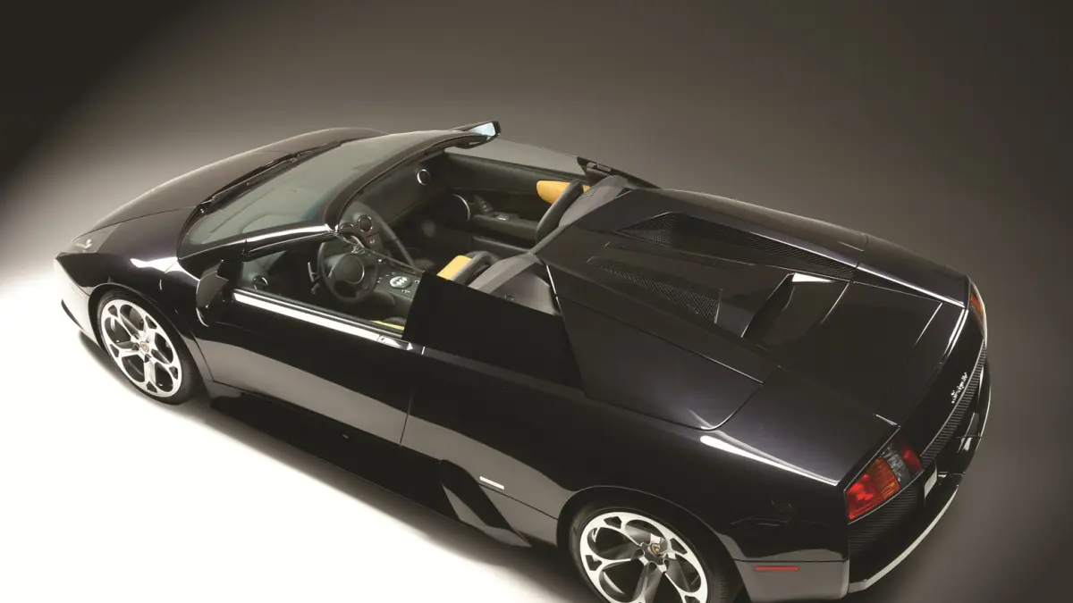 IKONIK: Lamborghini  Murciélago Roadster tampil perdana di Genewa Motor Show 2004 lalu. (IST/LOMBOK POST)