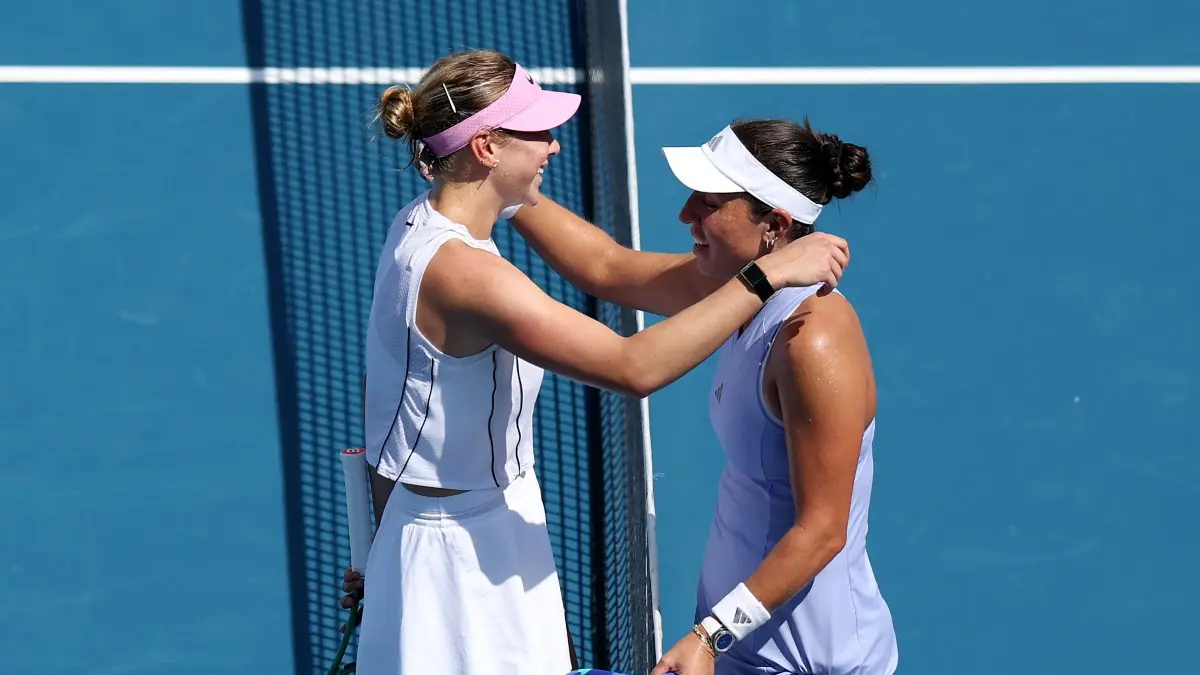 Pegula kalahkan Anisimova di perempat final Cincinnati Open 2026. Sempat cedera, Pegula tetap menang dan cetak 100 kemenangan WTA 1000.. (Getty Images via AFP)