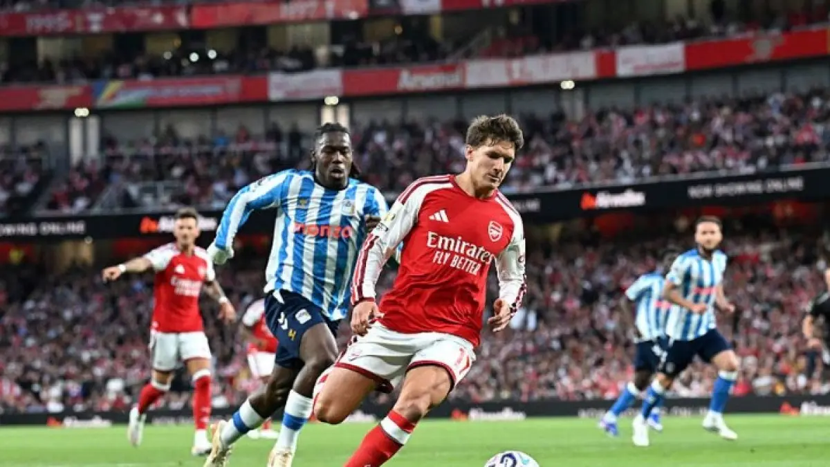Christos Tzolis tampil apik dalam laga perdananya bersama Arsenal. (ARSENAL.COM)