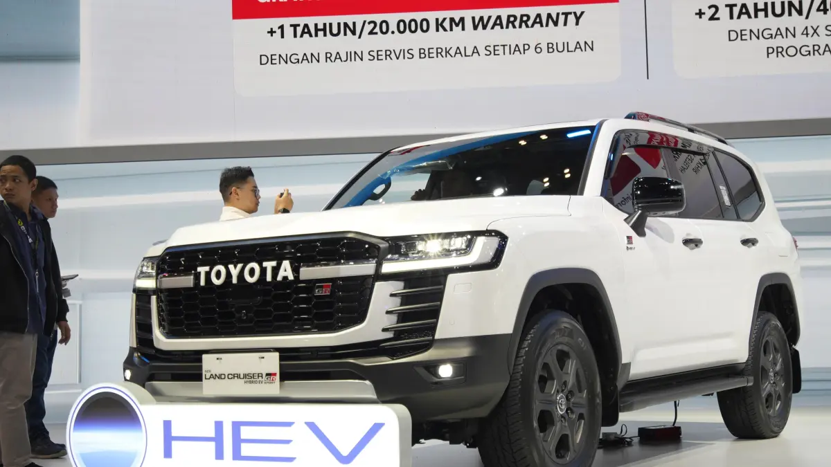 Toyota Land Cruiser 300 Hybrid. (IST/LOMBOK POST)