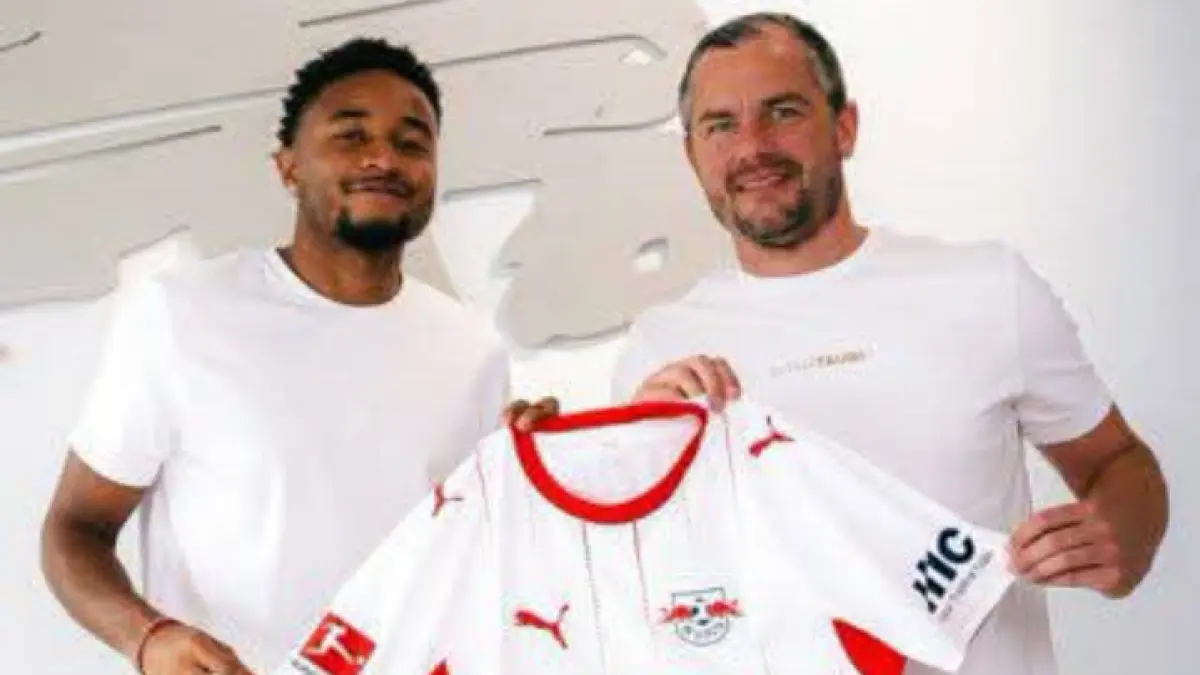 GANTI KOSTUM: Christopher Nkunku, striker AC Milan yang dipinjamkan ke RB Leipzig. (Istimewa) 