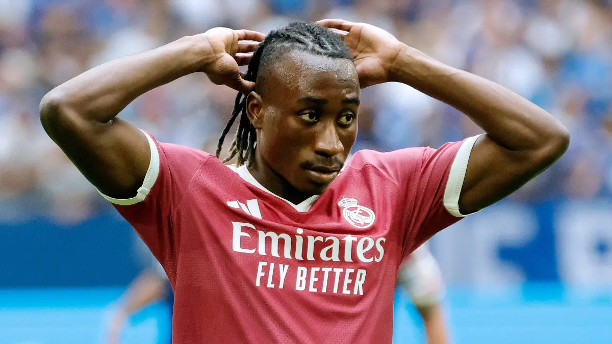 Didier Drogba beri nasihat berkelas untuk Yan Diomande sebelum dilatih Jose Mourinho.
