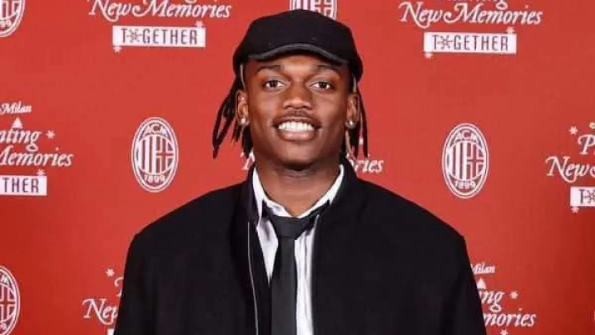 KEMAS BARANG: Rafael Leao tinggalkan AC Milan menuju Galatasaray segera. (Istimewa) 