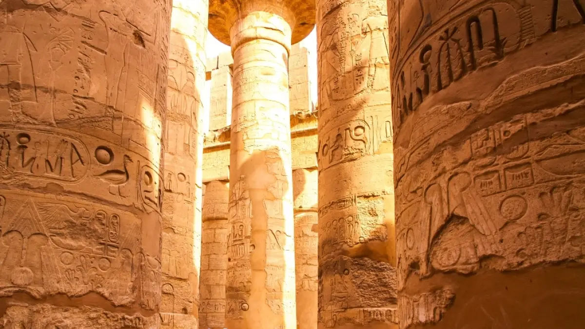 Kuil Karnak