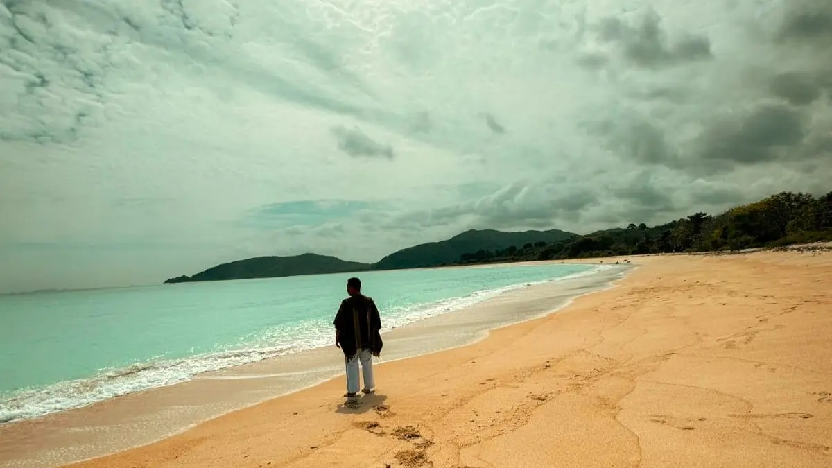 HIDDEN GEM: Suasan Pantai Jelenga yang indah dan menarik di Desa Jelenga, Kecamatan Jereweh, KSB. (IST/LOMBOK POST)