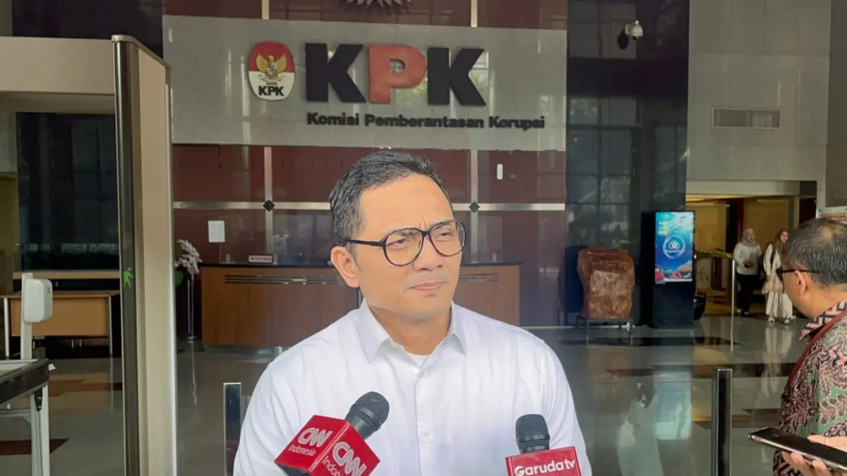 Kepala BPKH Fadlul Imansyah usai menjalani pemeriksaan sebagai saksi kasus dugaan korupsi kuota haji tambahan 2024 era Jokowi di Gedung Merah Putih KPK, Jakarta, Selasa (2/9). (Istimewa)