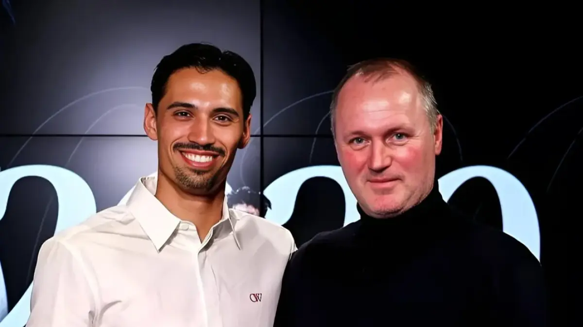 Martin Reijnders bongkar alasan Tijjani Reijnders pilih Al-Qadsiah. Sebut Atletico Madrid tak mampu bayar dan ogah menghuni bangku cadangan.