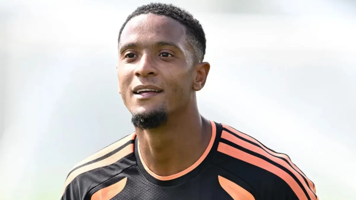 Pemain anyar Arsenal Ezri Konsa akan diturunkan saat menghadapi mantan timnya Aston Villa. (ARSENAL.COM)
