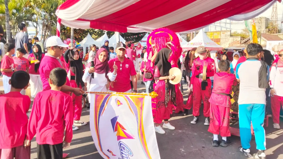 Pemerintah Kecamatan Ampenan berkolaborasi dengan Karang Taruna Sampan Ampenan menggelar Karang Taruna Ampenan Festival (KataFest) 2026.