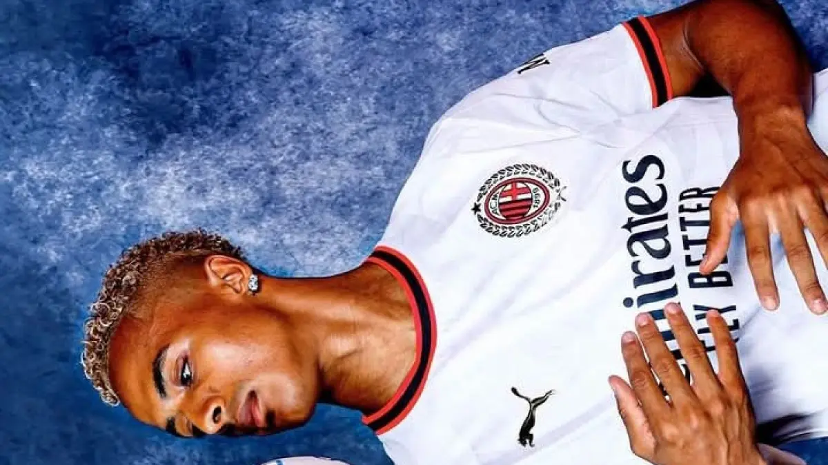 REKRUTAN ANYAR: Omari Hutchinson, pemain baru AC Milan. (Istimewa) 