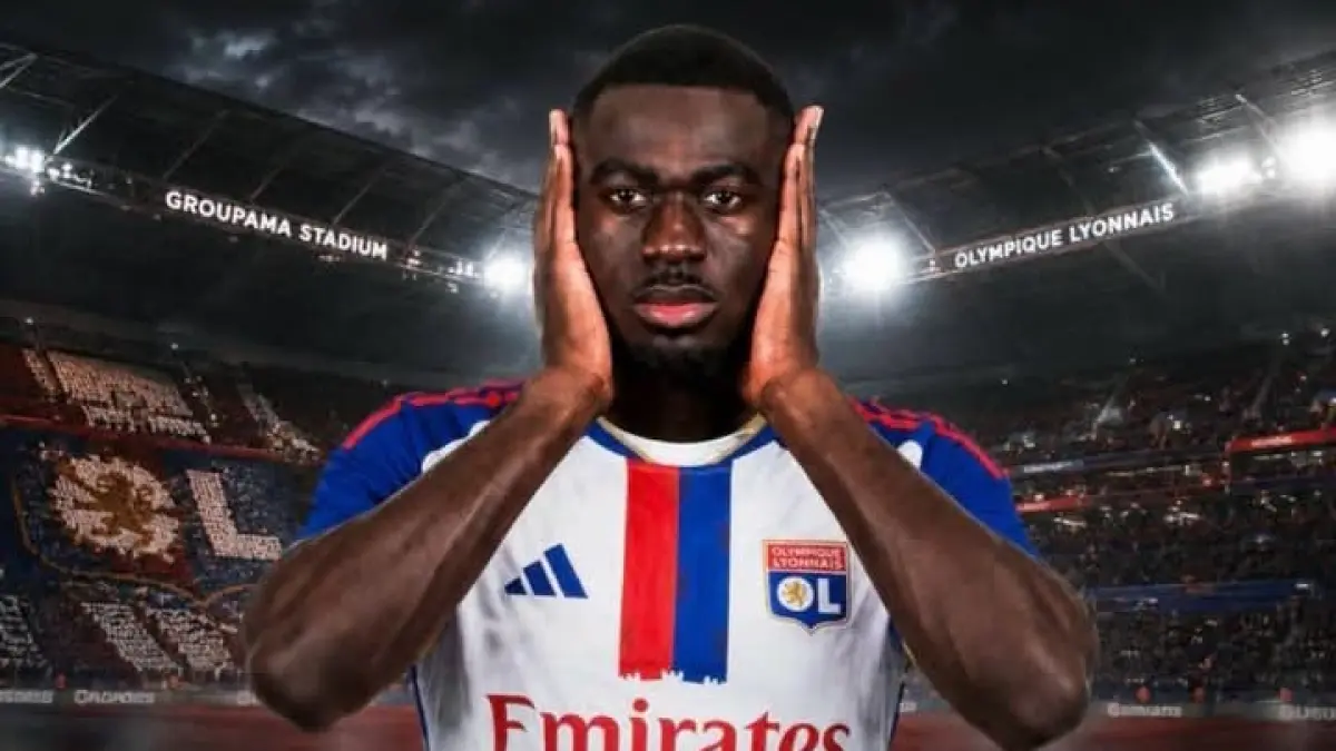 SIAP DIPINJAMKAN: Youssouf Fofana, gelandang AC Milan yang didekati Lyon. (Istimewa) 