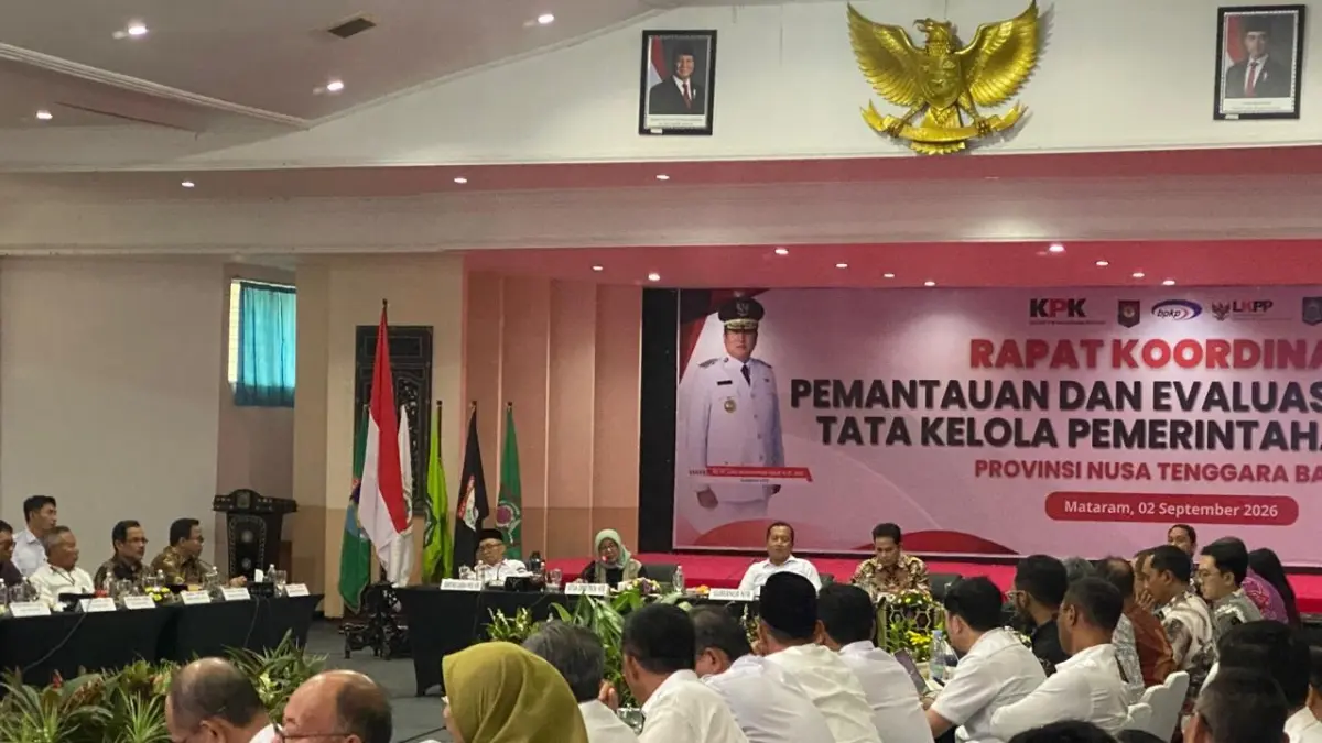 CEGAH KORUPSI: KPK menggelar rapat koordinasi bersama pimpinan DPRD dan Pemprov NTB di Gedung Graha Bakti Praja kantor gubernur NTB, Rabu (2/9). (Foto: Toni/Lombok Post)