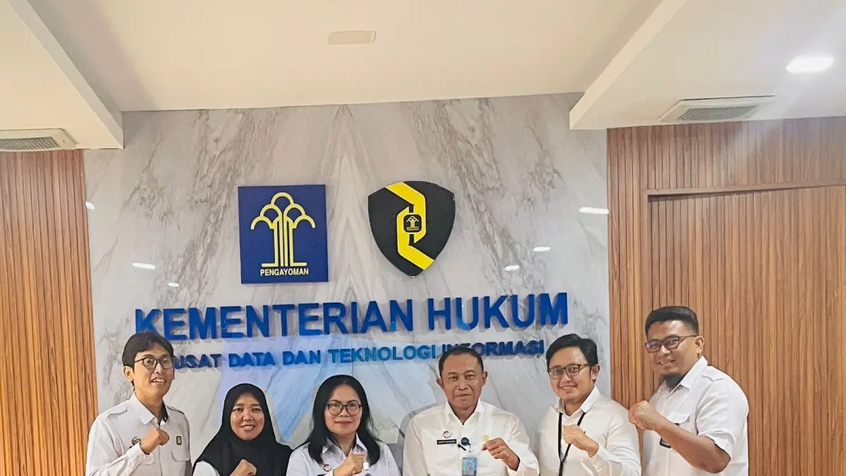 SIAP DIGITAL: Tim Kanwil Kemenkum NTB melakukan koordinasi dengan Pusdatin Kementerian Hukum RI terkait kelaikan aplikasi SIKAP-KI NTB di Jakarta, Rabu (2/9).