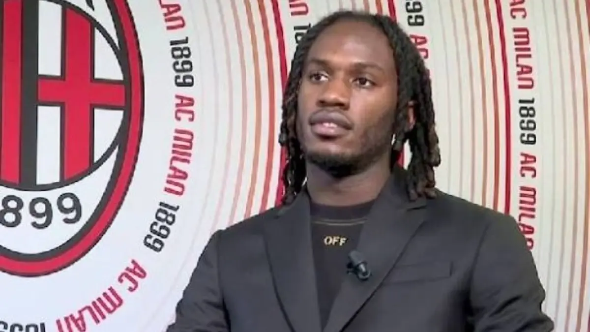 PILIHAN TERAKHIR: Warren Bondo, gelandang AC Milan. (Istimewa) 