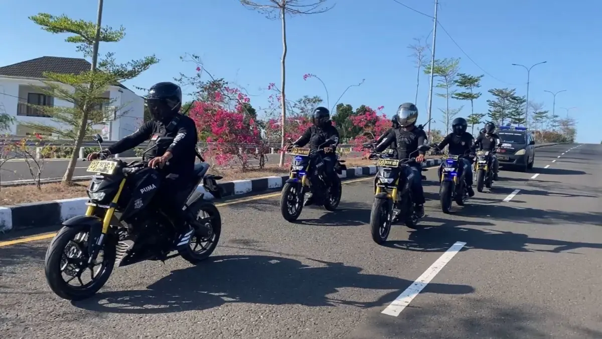 Tim URC Puma Jatanras Ditreskrimum Polda NTB berpatroli untuk memetakan sejumlah titik rawan gangguan kamtibmas di kawasan The Mandalika, Kamis (3/9).