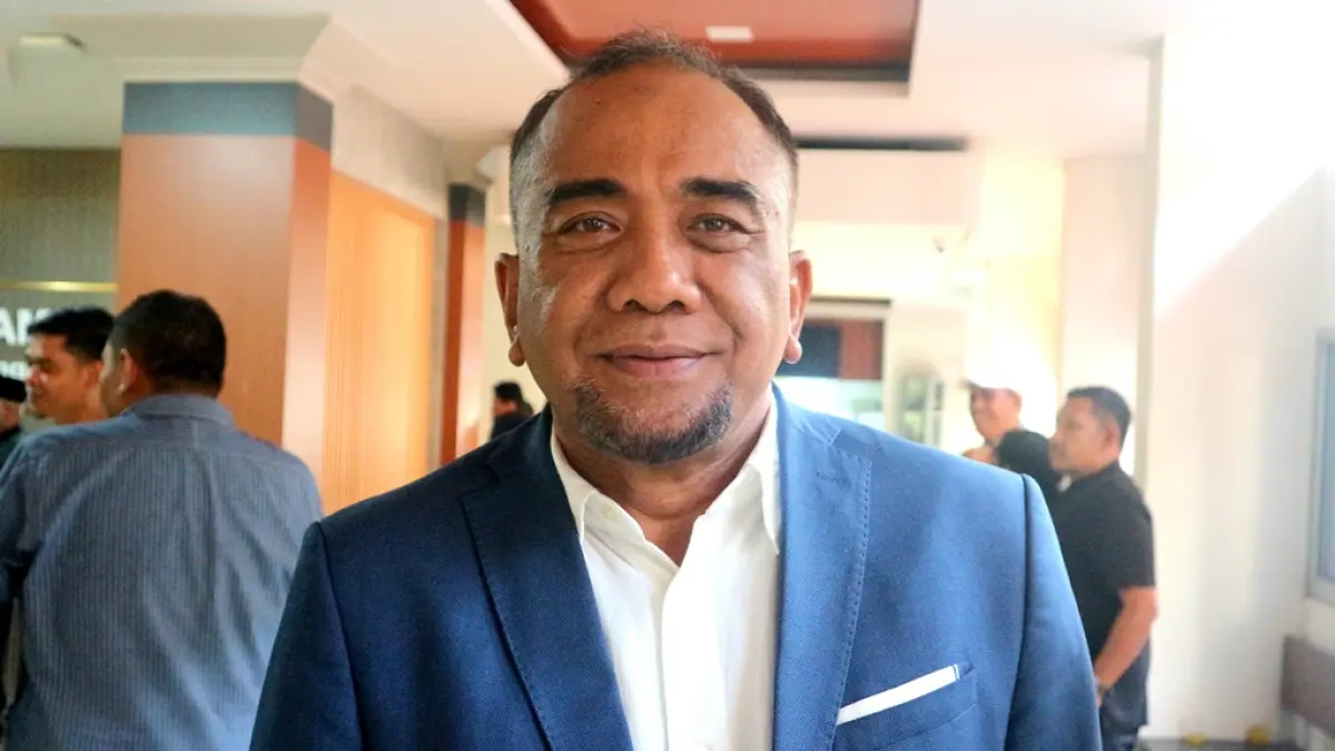 Lalu Arief Rahman Hakim (Foto: Toni/Lombok Post)

&nbsp;