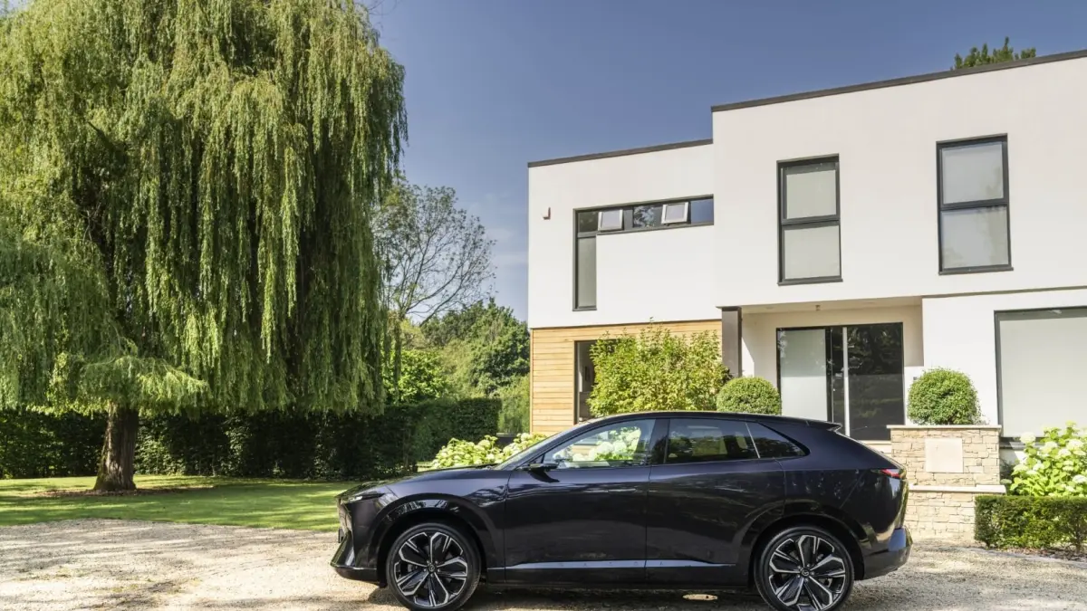 Mazda CX-6e. (IST/LOMBOK POST)