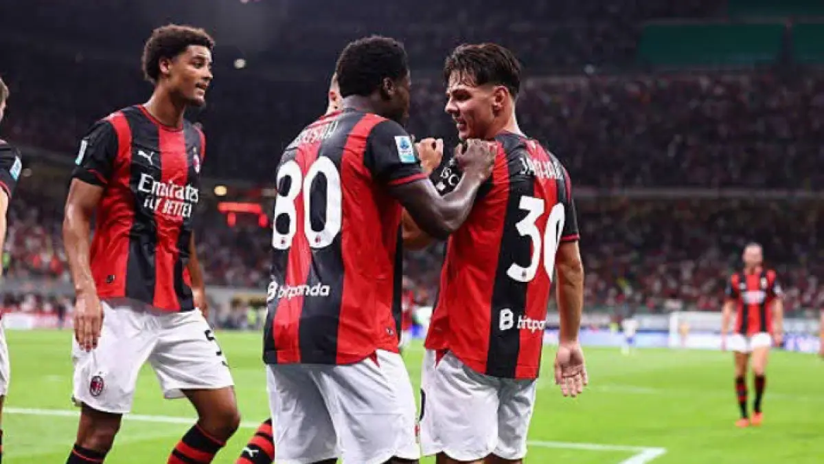 DUO: Yunus Musah dan Ardon Jashari, dua gelandang AC Milan. (Istimewa) 