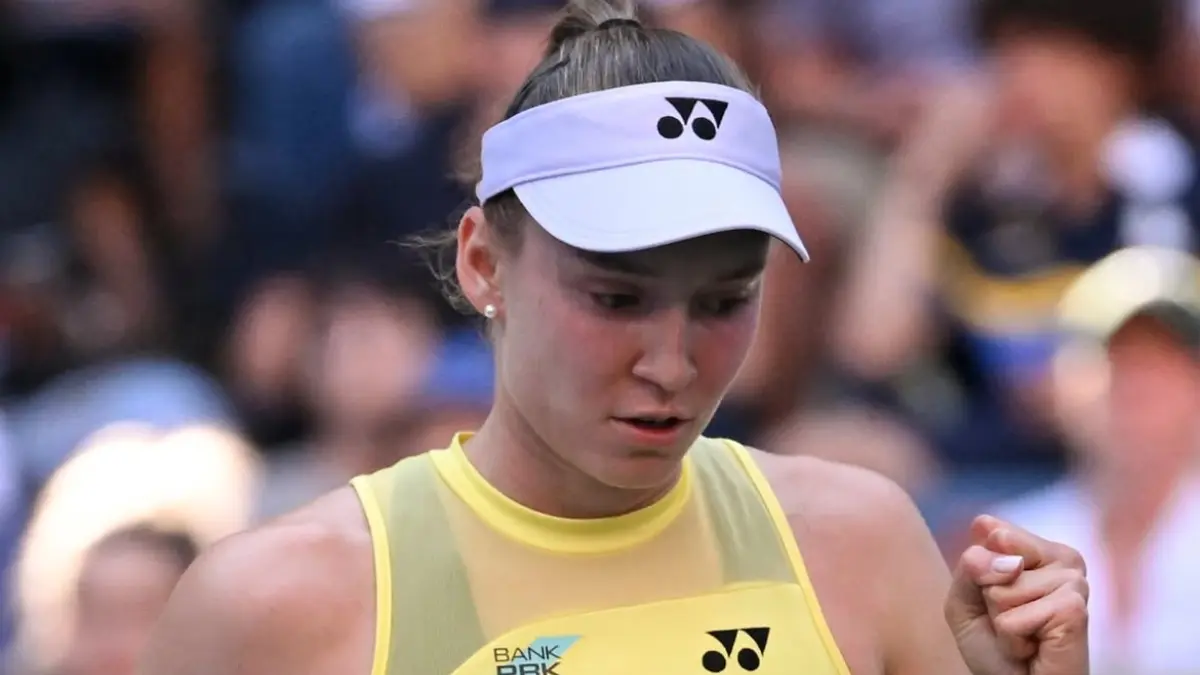 Elena Rybakina hancurkan Naomi Osaka dan tembus perempat final US Open 2026. Kemenangan ini lengkapi koleksi perempat final Grand Slam WTA. (Instagram US Open)
