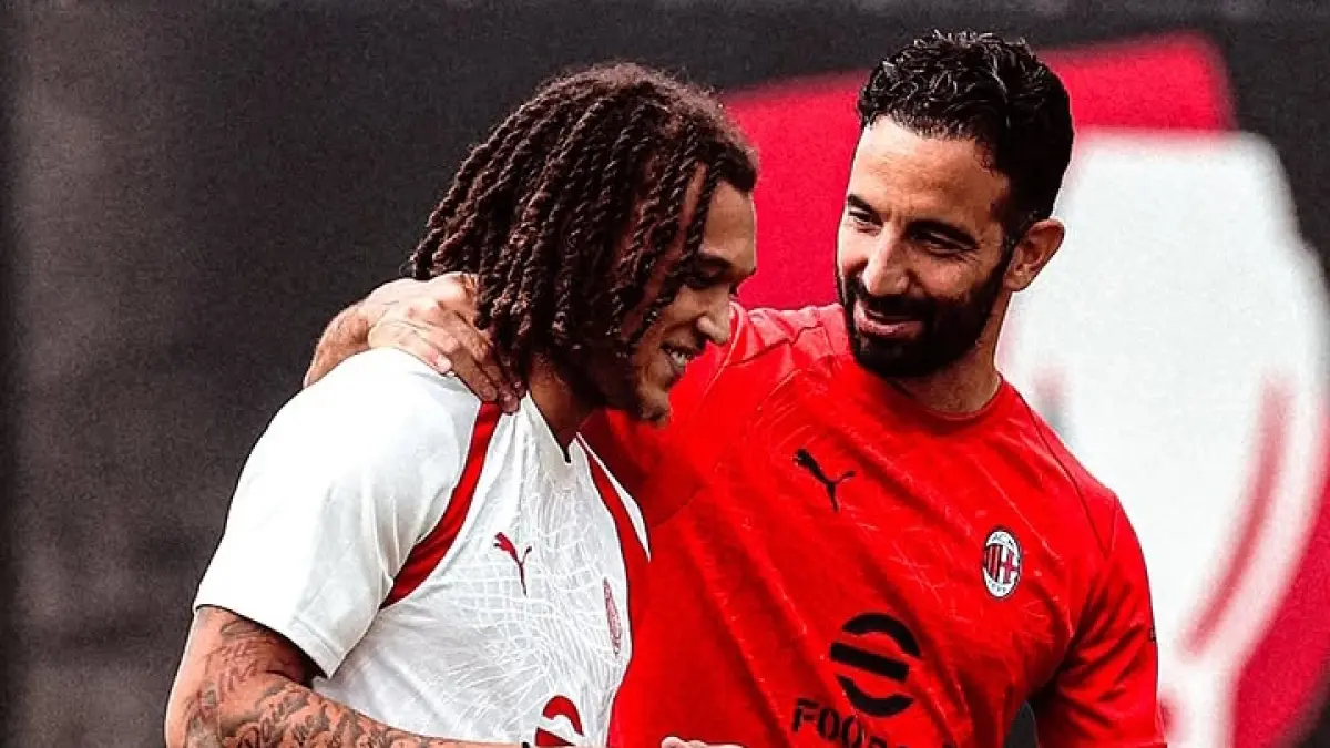 AKRAB: Pelatih AC Milan Ruben Amorim bersama pemainnya Diego Moreira. (Istimewa)