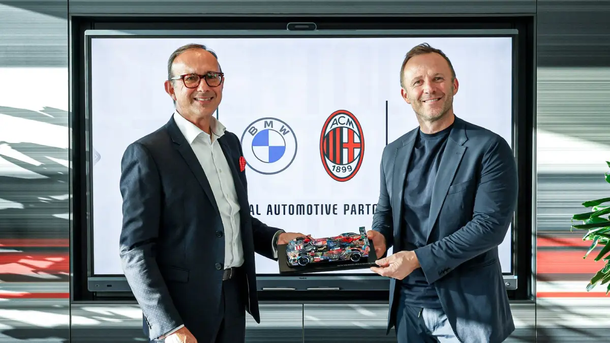 BMW Italia dan AC Milan perpanjang kemitraan strategis tahun keenam. (IST/LOMBOK POST)