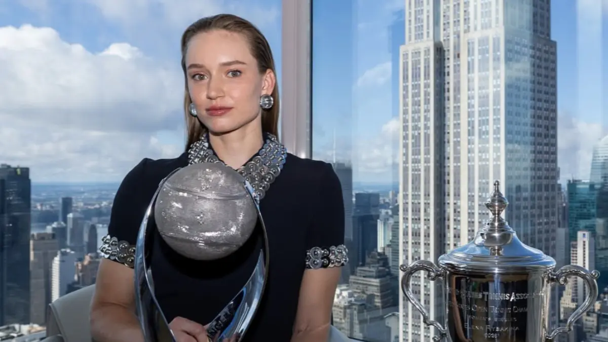 Elena Rybakina absen di Billie Jean King Cup 2026. Petenis nomor satu dunia memilih pulih usai tampil berat dan juara US Open. (Instagram Elena Rybakina)