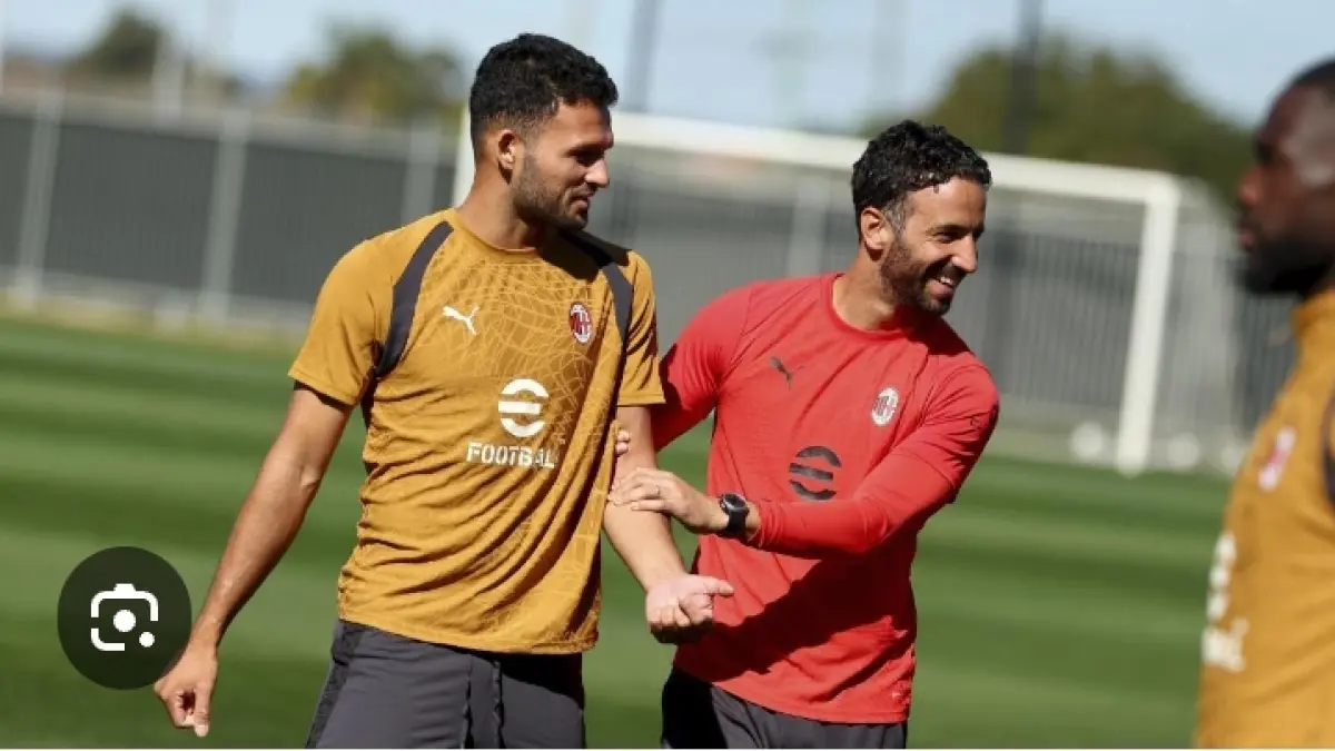 SESI LATIHAN: Striker AC Milan Goncalo Ramos dan pelatih Ruben Amorim. (Istimewa)