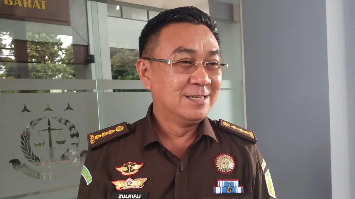 Aspidsus Kejati NTB Zulkifli Said. (Harli/Lombok Post)