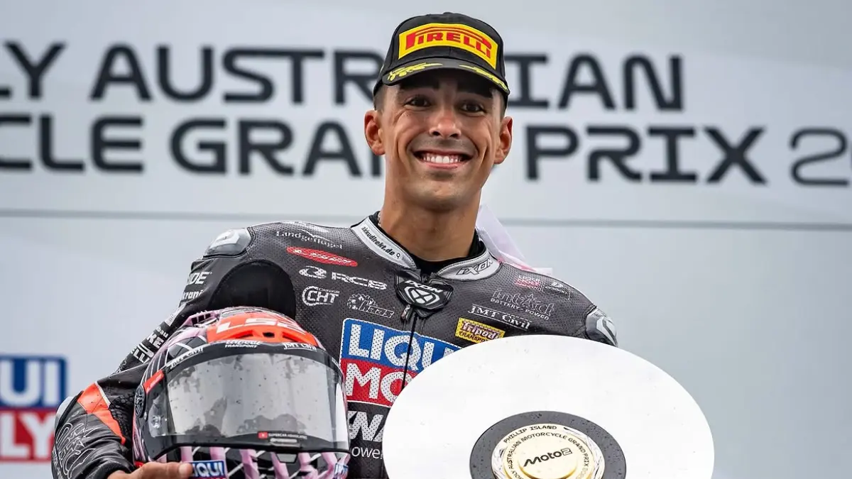 Senna Agius naik ke MotoGP 2027 bersama KTM Tech3. Simak perjalanan bintang Australia itu dari Moto2 hingga debut di kelas premier. (instagram senna agius)