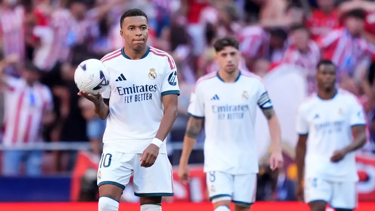 Real Madrid jadi tim paling malas berlari di La Liga musim ini. Catatan jarak tempuh skuad Los Blancos berada di posisi terbawah.