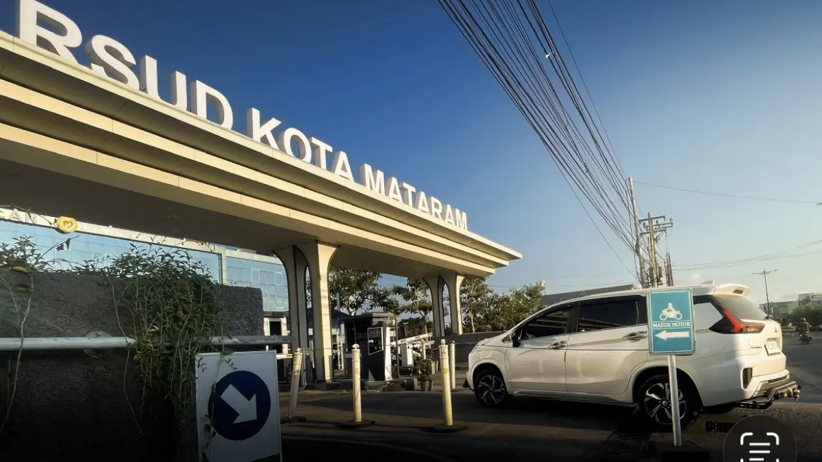 parkir RSUD Kota Mataram