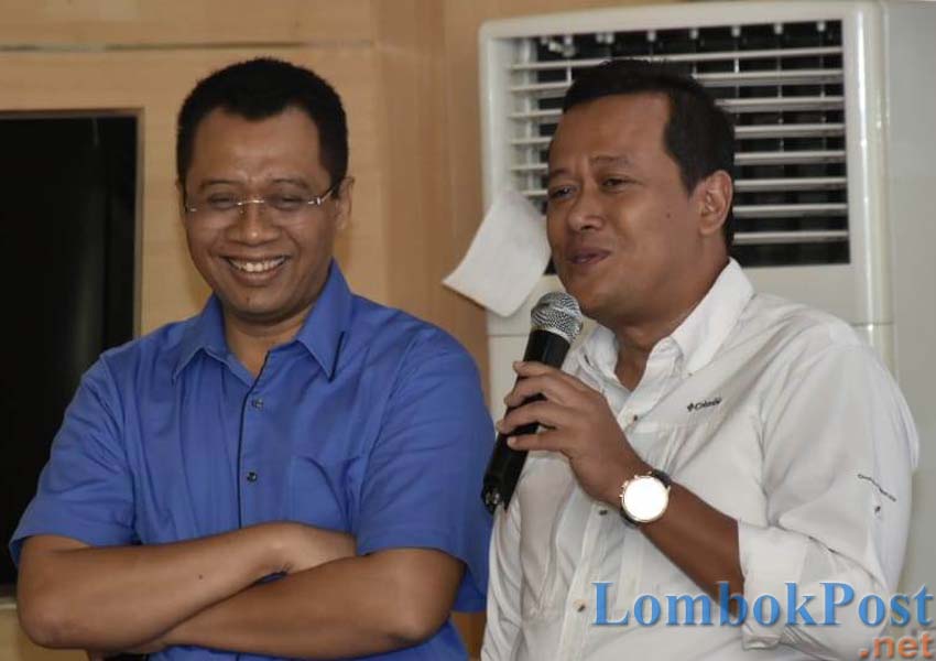PERSIAPAN: Gubernur NTB H Zulkieflimansyah (kiri) saat rapat persiapan MotoGP dengan PT ITDC, di ruang VIP LIA, kemarin (27/3).