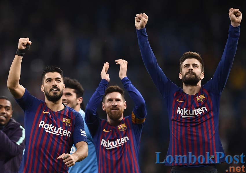 HARUS MENANG: Pemain Barcelona Luis Suarez, Lionel Messi, Gerard Pique siap mengamankan tiga poin di kandangnya melawan Rayo Vallecano.