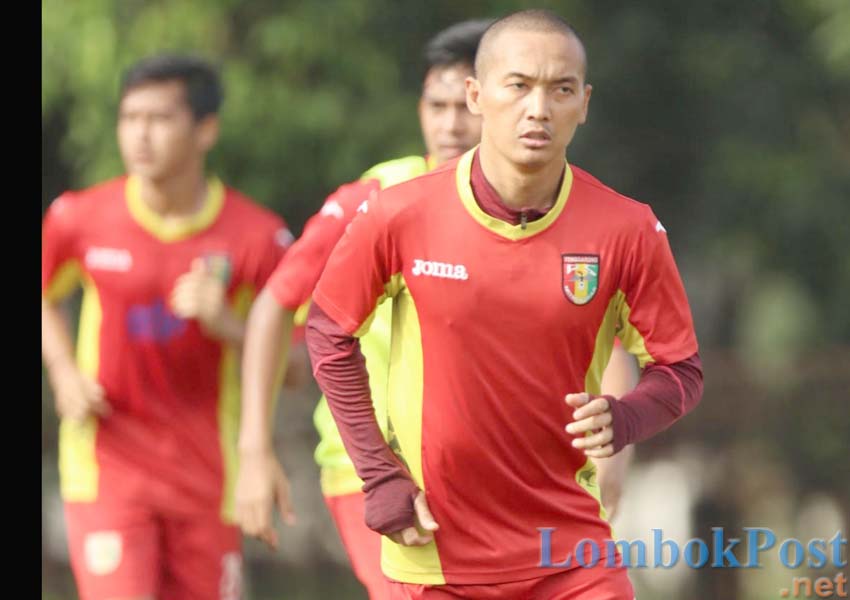 SUDAH FIT: Anindito Wahyu dkk sudah siap tempur di Piala Presiden.
