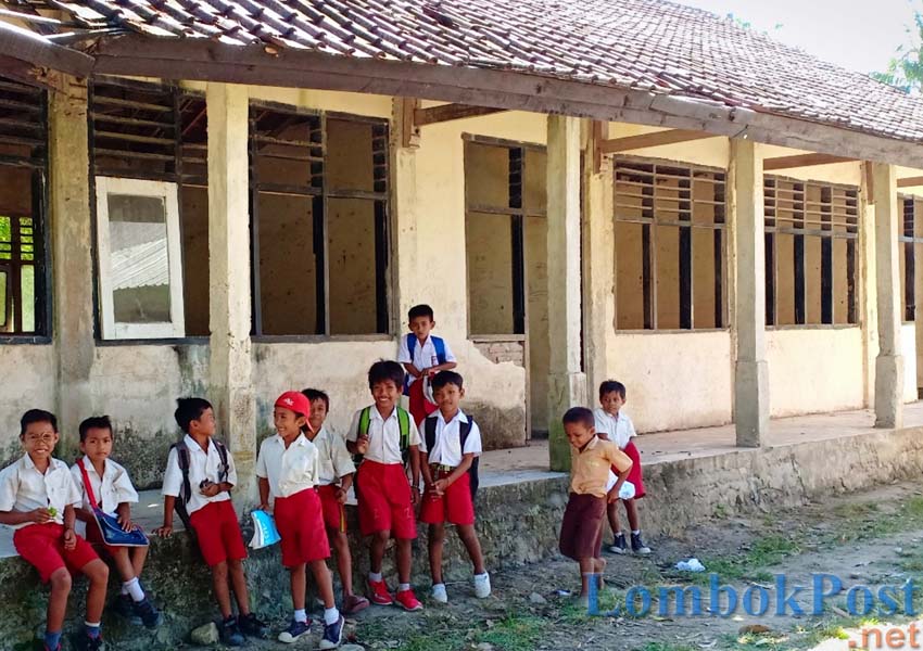 Ilustrasi Sekolah (Dok. Lombok Post)