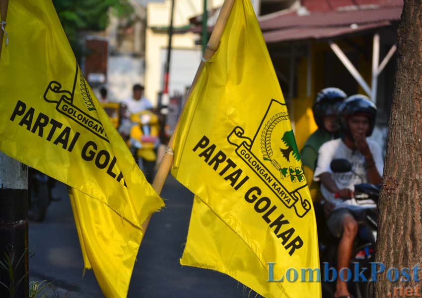Ilustrasi Bendera Golkar. (Dok. Lombok Post)